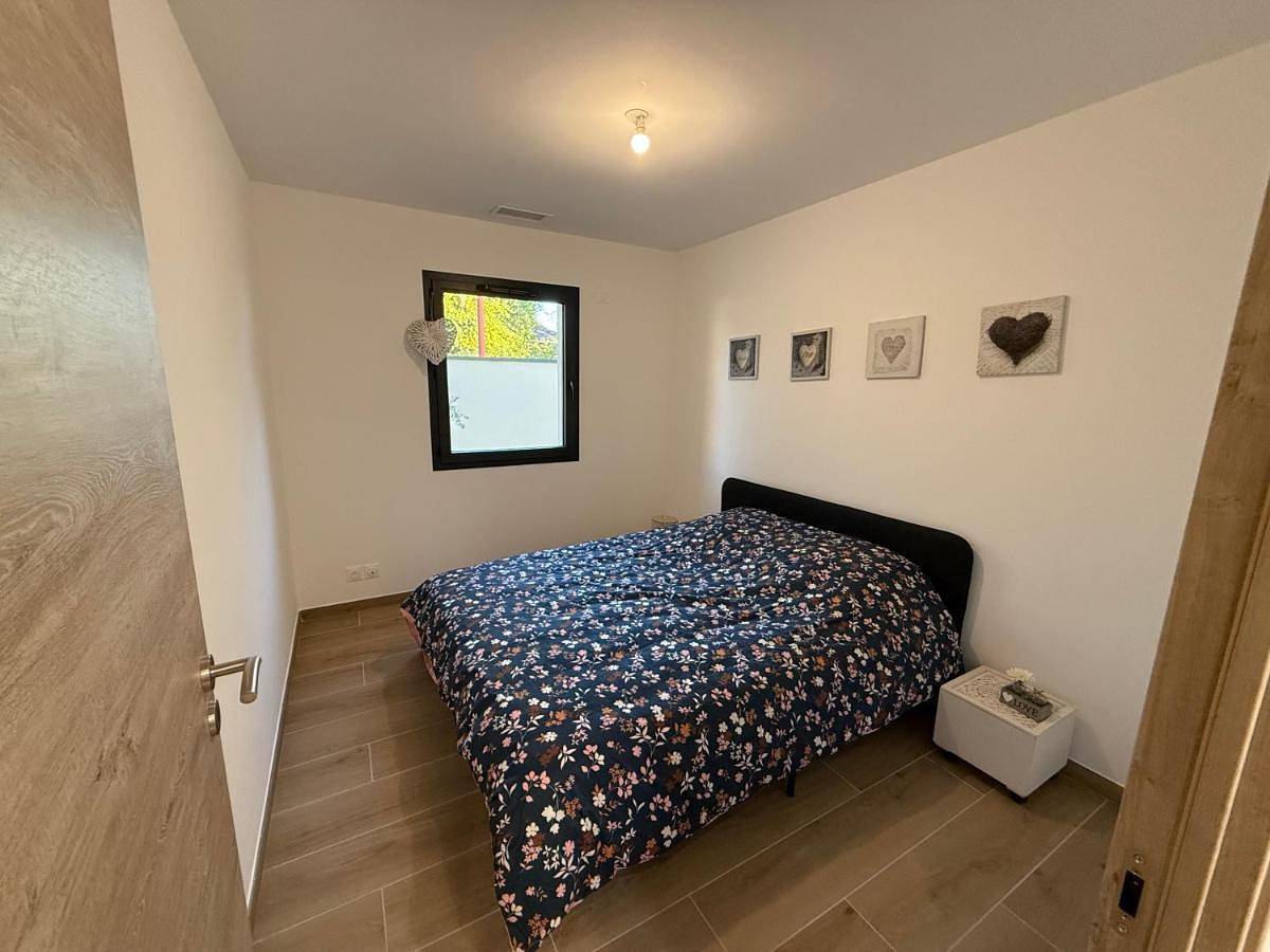One-Bedroom Villa in Bourg-lès-Valence, Région de Valence