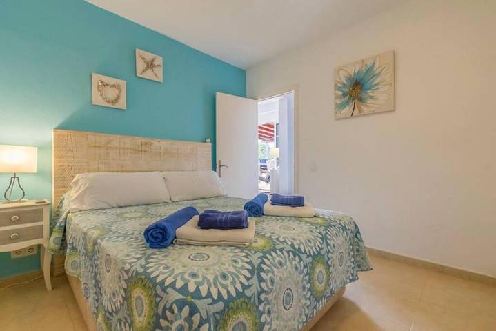 Location de vacances pour 4 personnes, avec piscine et balcon à Binibeca - 2