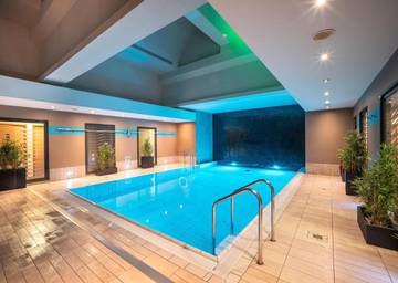 Hôtel pour 2 personnes, avec piscine ainsi que vue et sauna dans Port du Havre