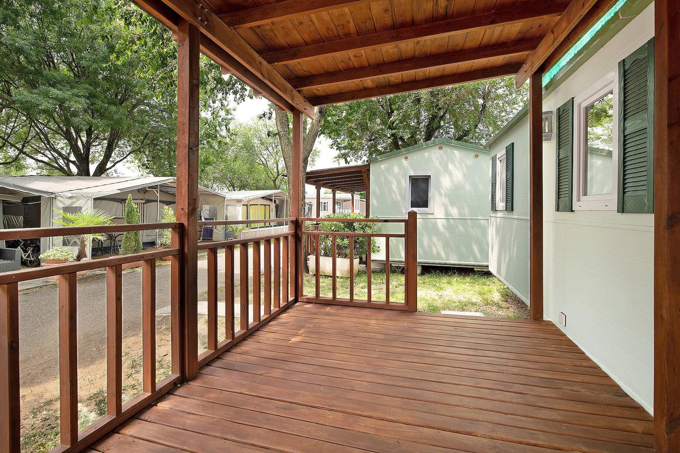Ganze Wohnung, Ferienwohnung "Casa Mobile 11 Amici di Lazise" mit Pool, Garten, Klimaanlage und Wlan in Lazise, Gardasee-Berge