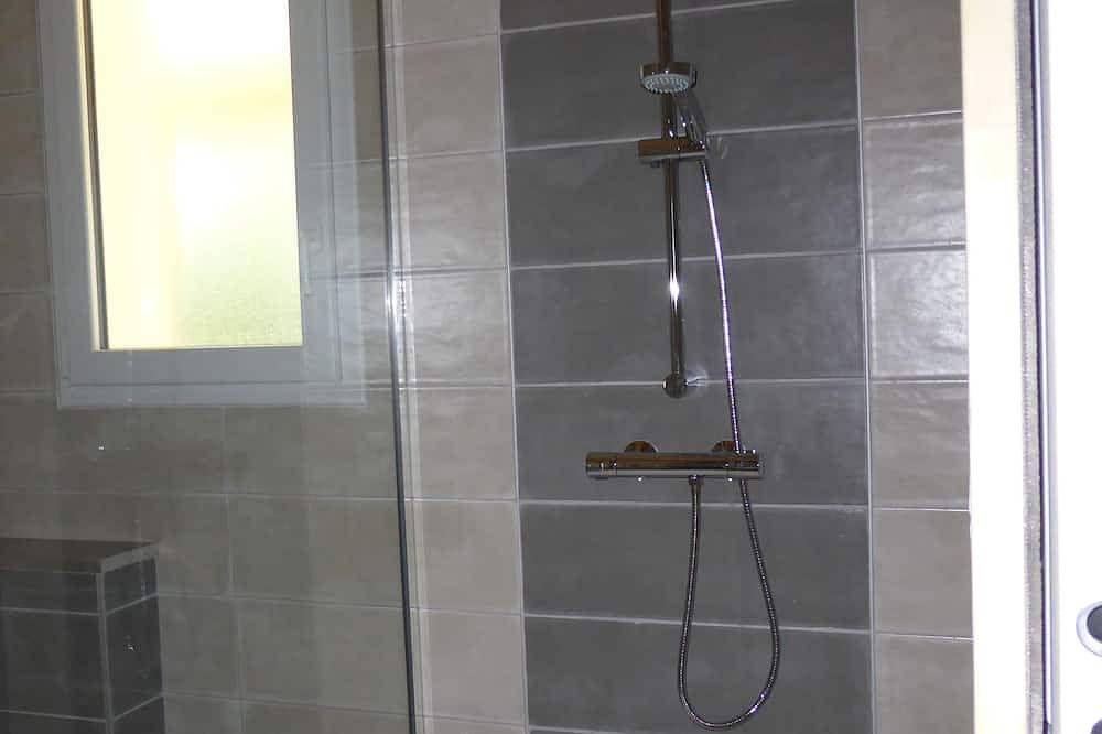Logement 4 Gîte Ré Climatise Au Calme Des Grandes Versennes in Saintes, Région de Saintes