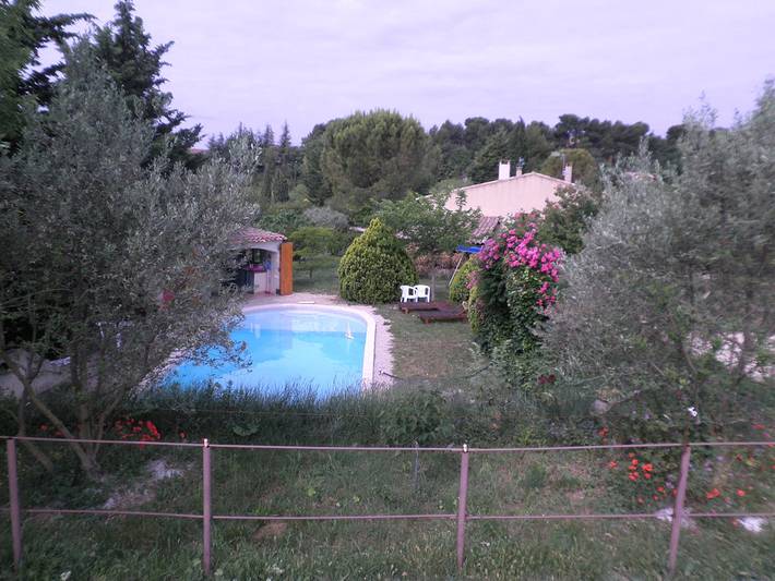 Location de vacances pour 4 personnes, avec piscine et jardin dans le Luberon - 3