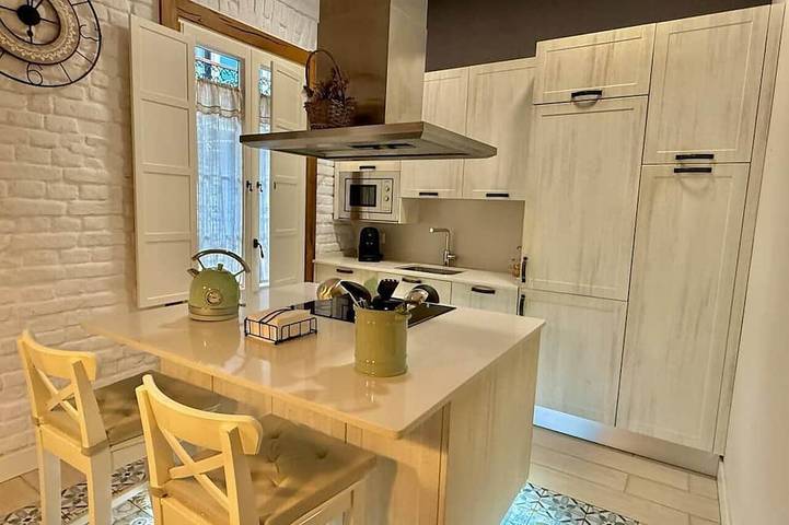 Holiday apartment for 3 people, with balcony - 1