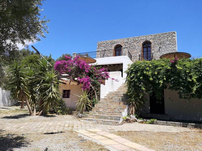 Ferienhaus für 7 Personen, mit Balkon und Terrasse sowie Garten und Ausblick in Kreta Süden