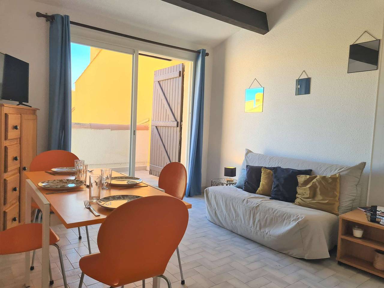 Appartement entier, Appartement T2 avec Parking et Accès Direct à la Plage in Cap d'Agde, Agde