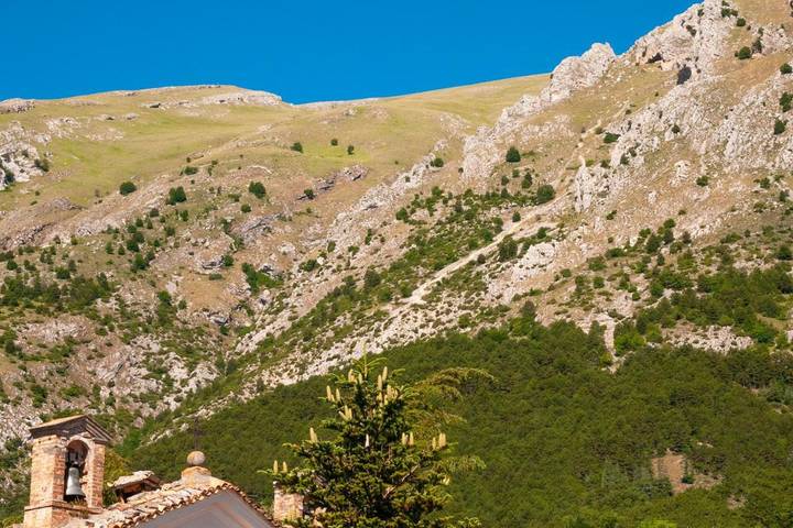 Location de vacances pour 3 personnes, avec vue et balcon à Lama dei Peligni - 3