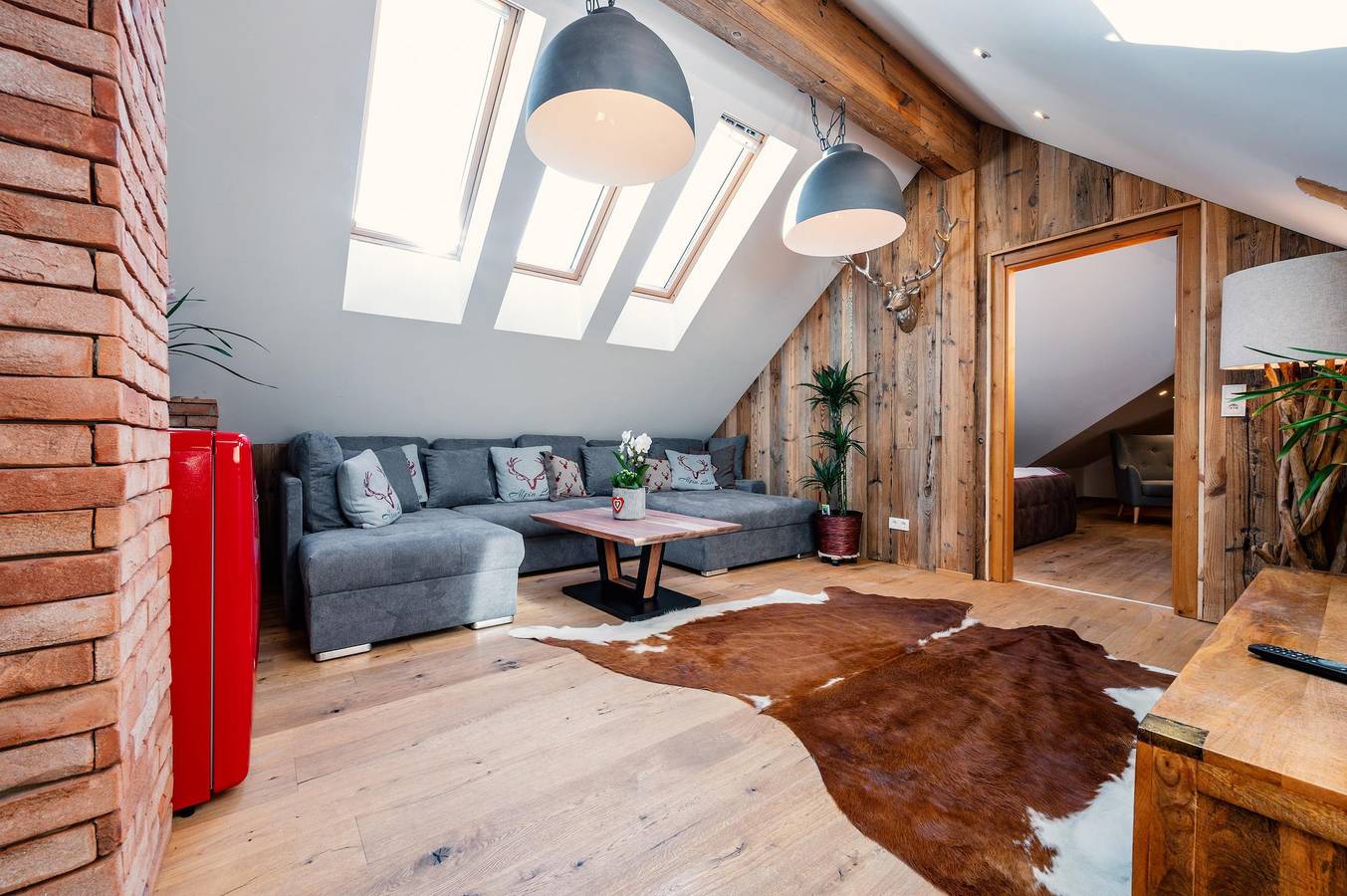 Dachgeschoss Suite, ohne Frühstück in Stubaier Alpen, Oetz