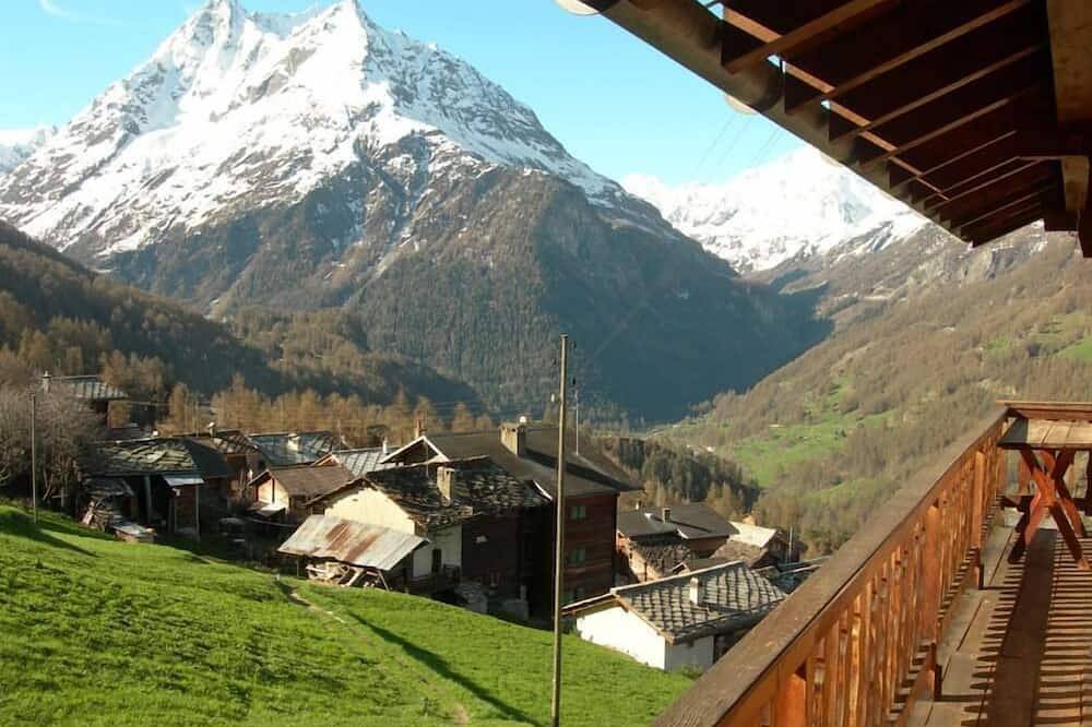 Ganze Wohnung, Villa-La Sage / Evolène Höhe 1750m: schöne Wohnung von 72m2 in Villa in Evolène, Walliser Alpen