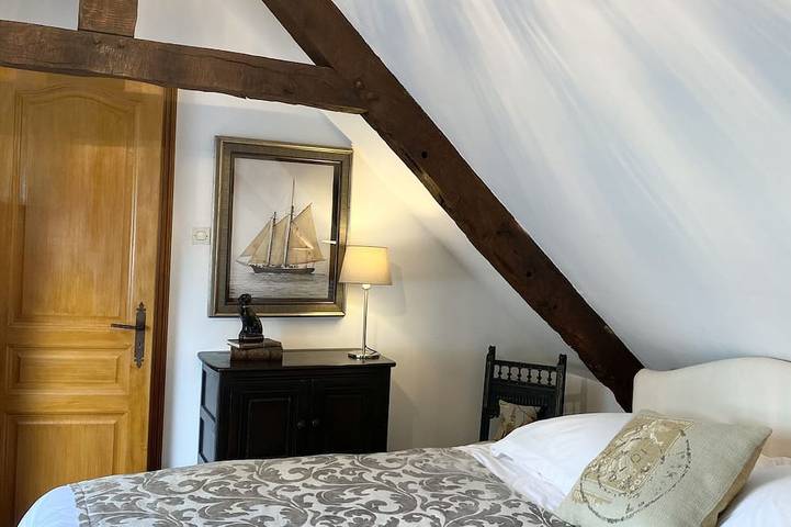 Location de vacances pour 7 personnes, avec terrasse et jardin à Mégrit - 3