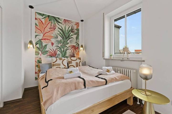 Ganze Wohnung, Arbio I Penthouse Augsburg with Jacuzzi in Augsburg-Innenstadt, Augsburg