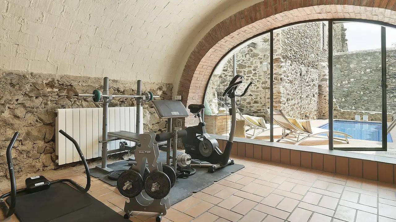 Ferienhaus für 8 Personen (350 m²) in Garriguella in Garriguella, Oberampurien