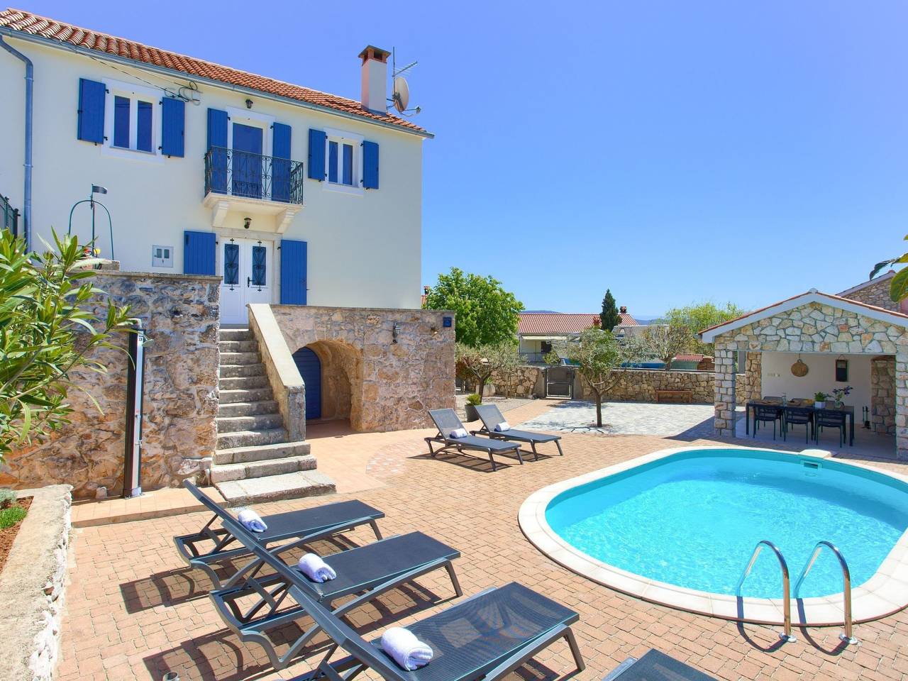 Steinvilla Margaret mit Pool und besonderem Flair in Garica, Krk
