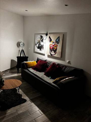 Gîte pour 2 personnes, avec terrasse à Givors
