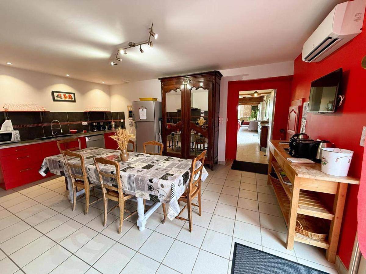 Grande maison, animaux admis - 14 pers. - Fr-1-381-670 in Pouzay, Région de Chinon