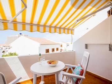 Holiday Rental for 2 People in Playa de Troya, Adeje, Photo 1