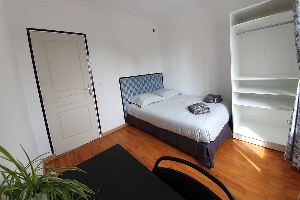 Chambre double sanitaire privatif in Vandœuvre-lès-Nancy, Région de Nancy