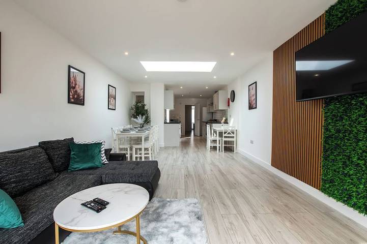 Ferienhaus für 12 Personen, mit Whirlpool und Garten, mit Haustier - 1
