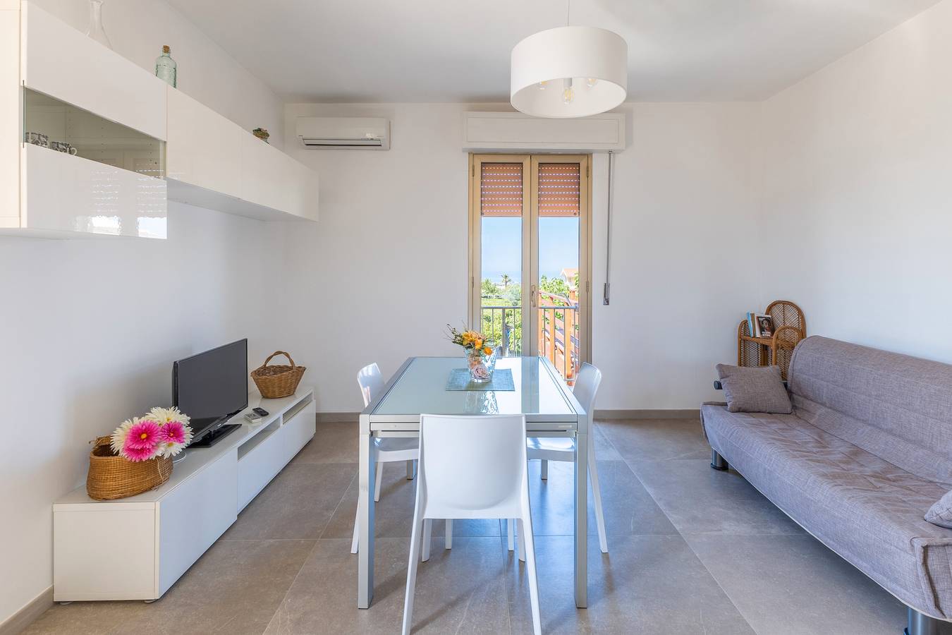 Apartamento entero, Apartamento 'Vista Mare' con vistas al mar, Wi-Fi y aire acondicionado in Ragusa (Sicilia), Provincia de Ragusa