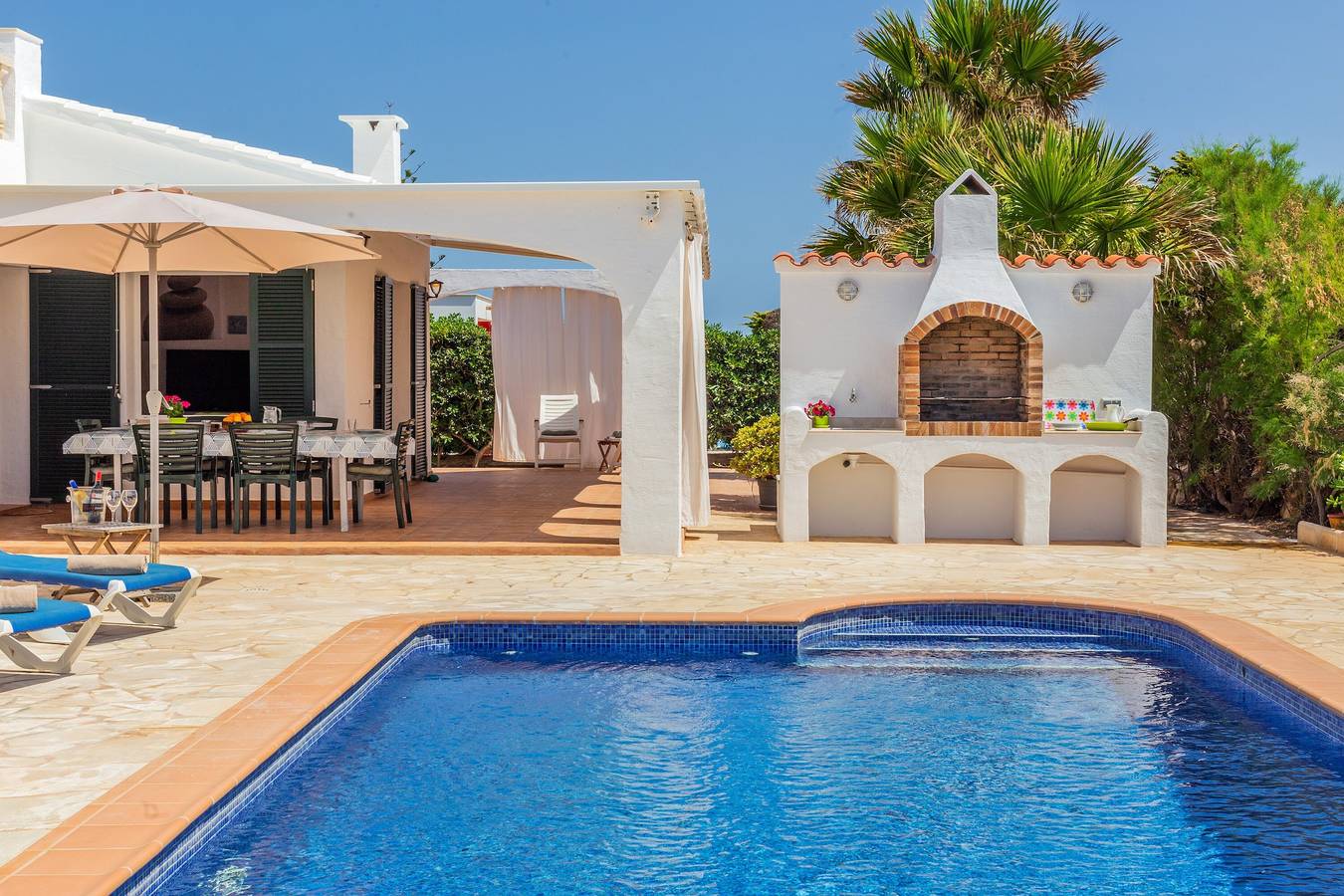 Maison de vacances Racó Blau avec vue sur la mer, piscine, Wi-Fi, jardin et climatisation in Cap d'en Font, Sant Lluís