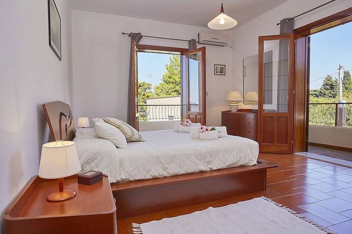 Villa pour 6 personnes, avec jardin et balcon à Trabia - 3