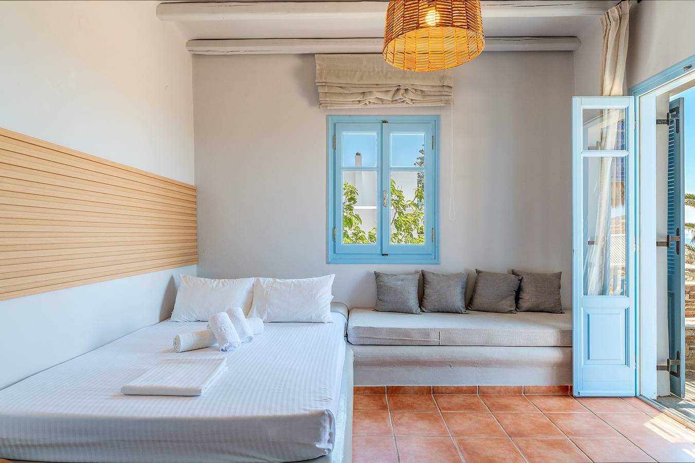 Ganze Wohnung, Apartment 'Unit 1' mit Meerblick, Wlan und Klimaanlage in Tínos