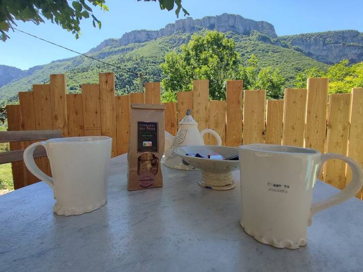 Gîte pour 2 personnes, avec terrasse à Saint-Laurent-en-Royans