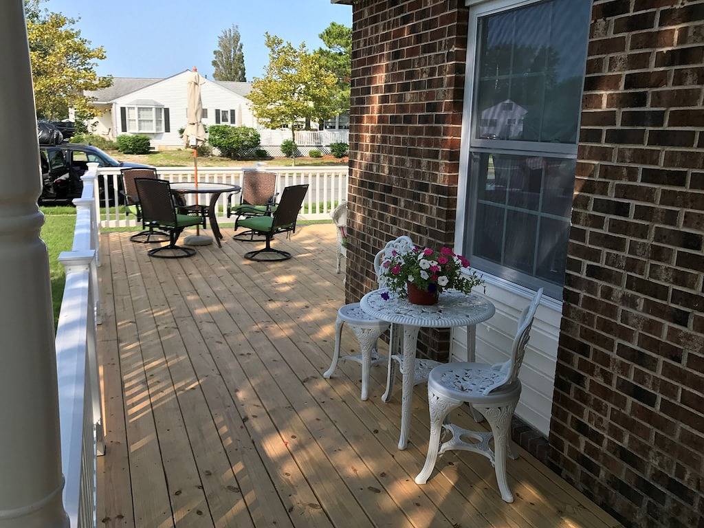 Wunderschönes Eckgrundstück mit gemütlicher Strandatmosphäre. in Cape May, Cape May County