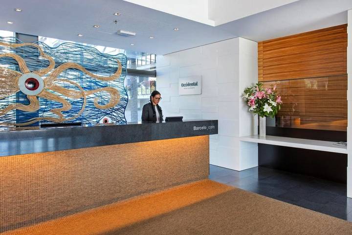 Hotel für 3 Personen, mit Pool und Terrasse sowie Sauna und Ausblick in Barcelona - 4