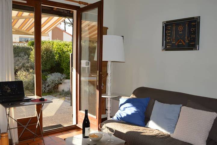 Pornic : 100m from the beach, Wifi, Swimming pool, pets allowed in Pornic, Côte de Jade