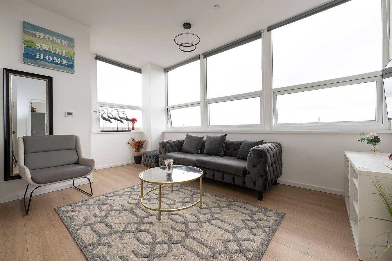 Entire apartment, Restful stay with gym access in West Midlands in Sandwell, Birmingham Area