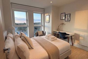 Apartment for 4 People in Kingston upon Thames, London, Photo 3