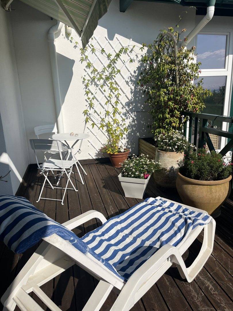 Chambre d'hôtes Émeraude - Petite Chambre sur jardin in Biarritz, Région de Bayonne
