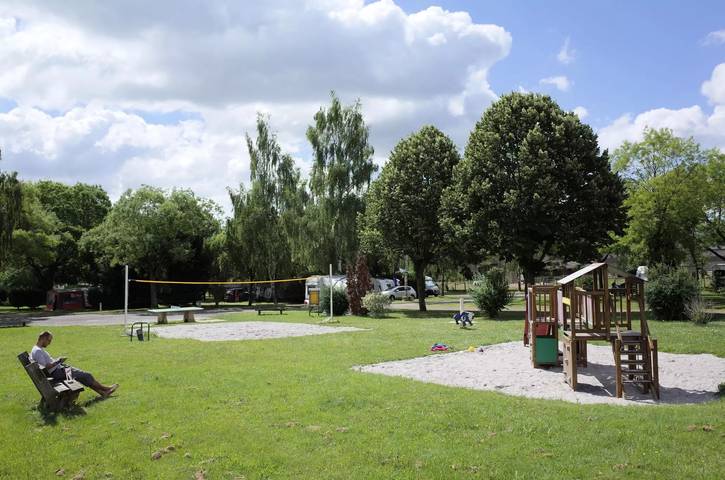 Wohnwagen für 6 Personen, mit Terrasse im Elsass - 2