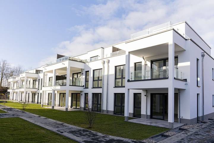 Ganze Wohnung, Gardenview Apartment Nr. 3 im Erdgeschoss links (Gartenblick, Terrasse) in Dormagen, Rhein-Kreis Neuss