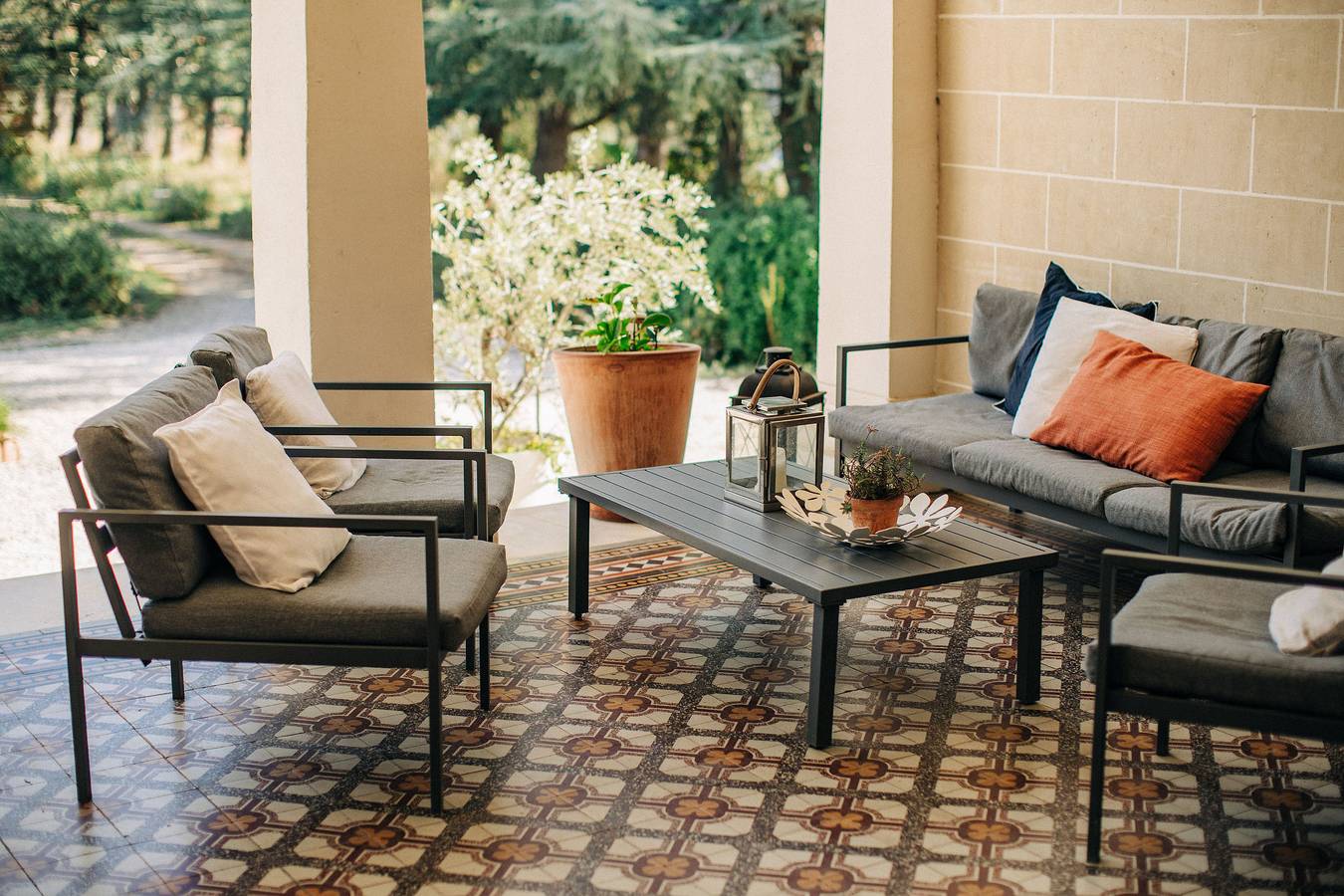 5 Bed Villa - Sleeps 10 - Pets - Pool - Parking in Saint-Jean-Pla-de-Corts, Región Céret