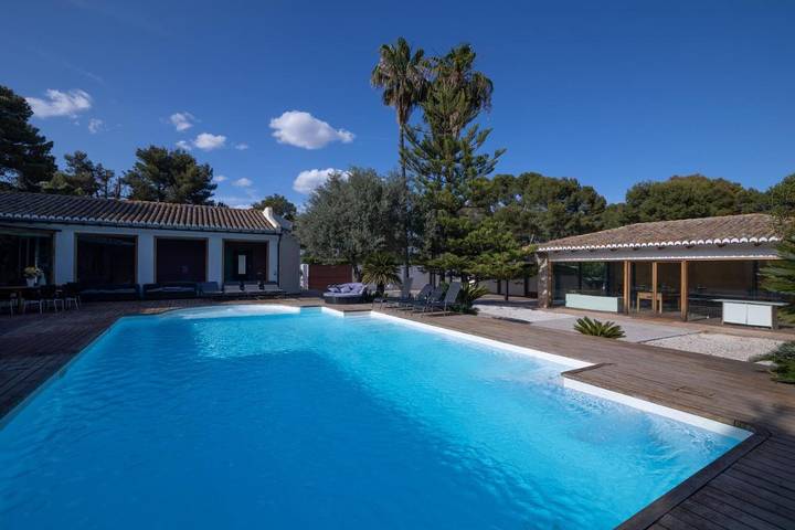Chalet para 20 personas, con sauna y jardín además de jacuzzi y piscina en Provincia de Valencia - 3