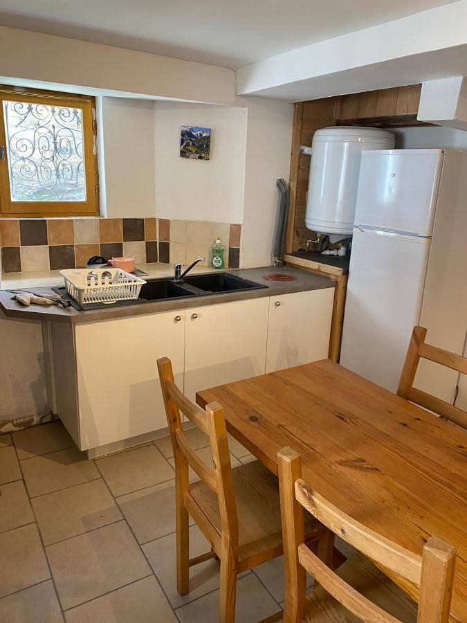 Gîte pour 4 personnes, avec jardin et terrasse à Villar-d'Arêne - 4