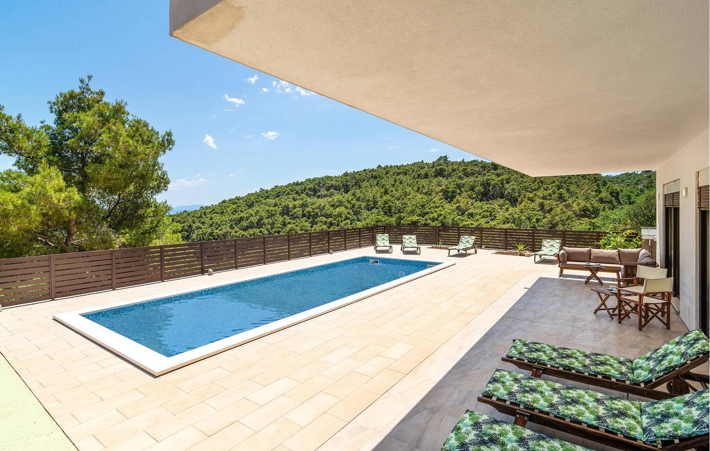 Ferienhaus für 10 Personen mit Terrasse in Povlija, Selca und Sumartin, Brac