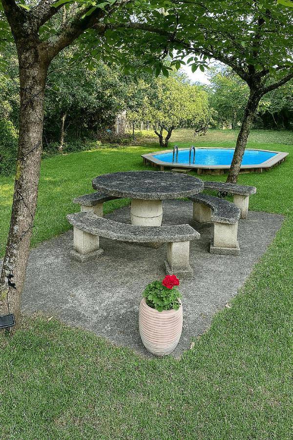 Location de vacances pour 6 personnes, avec piscine et jardin à Vic-Fezensac - 2