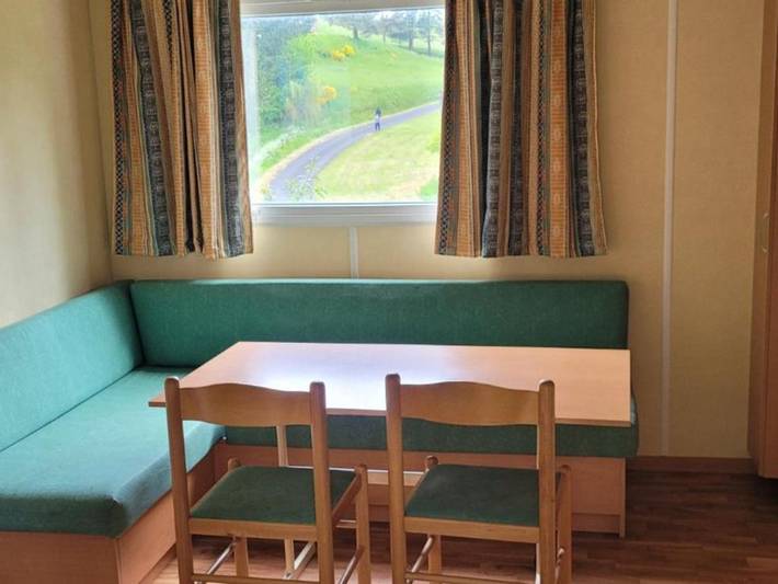 Location de vacances pour 5 personnes, avec terrasse, animaux acceptés à Champagnac-le-Vieux - 2