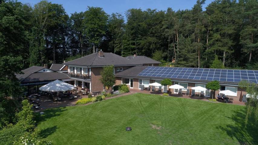 Hotel für 2 Personen, mit Balkon und Terrasse sowie Garten und Sauna in Neuenkirchen-Vörden