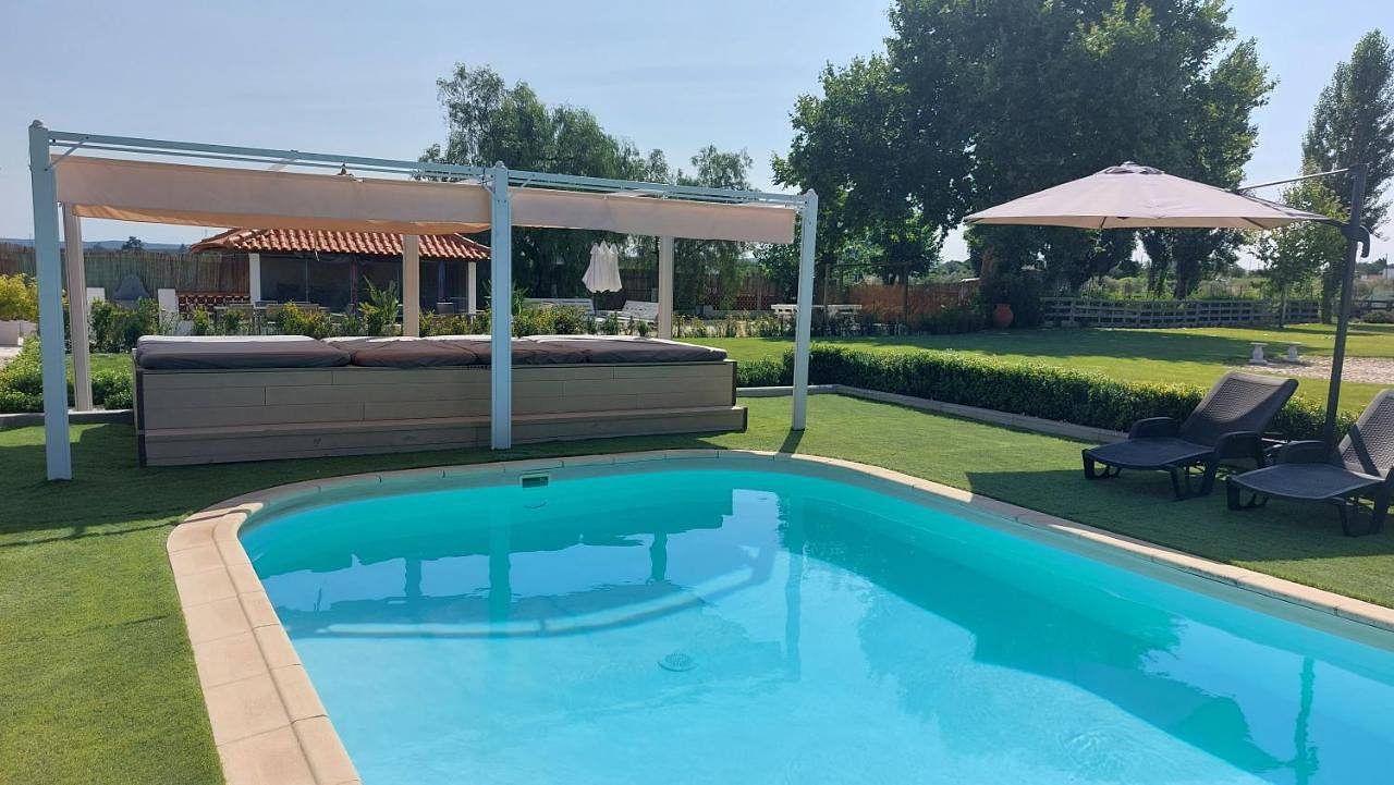 Two-Bedroom House in Almeirim, Rio Tejo