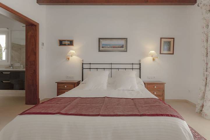 Villa für 11 Personen, mit Garten und Whirlpool auf Menorca - 2