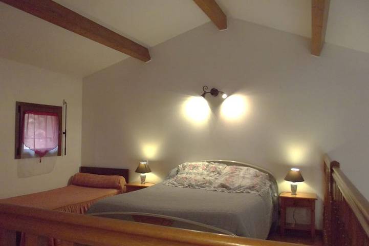 Gîte pour 5 personnes, avec terrasse à Manso (homonymie) - 2