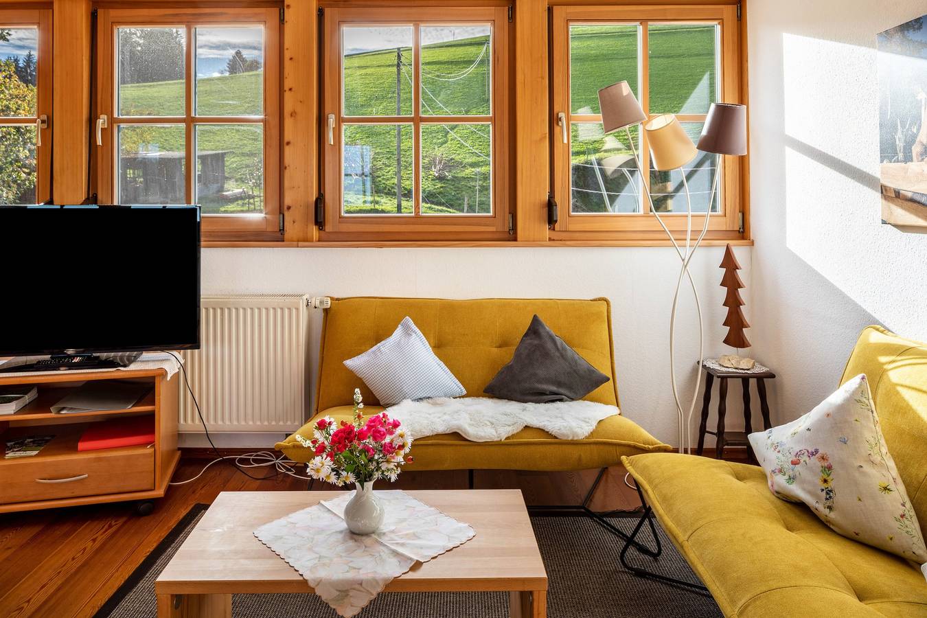 Ganze Wohnung, Ferienwohnung 'Panoramablick' mit Gemeinschaftsterrasse, Gemeinschaftsgarten und Wi-Fi in Horben, Südschwarzwald