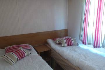 Camping für 4 Personen in Vendays-Montalivet, Côte d’Argent, Bild 1