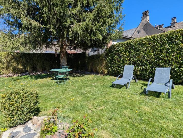 Gîte pour 2 personnes, avec jardin et terrasse dans le Cantal - 3