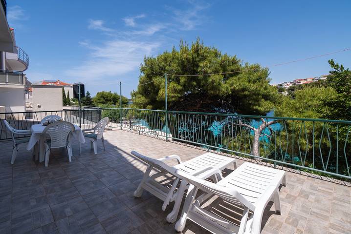 Ferienwohnung für 4 Personen, mit Terrasse in Bilo