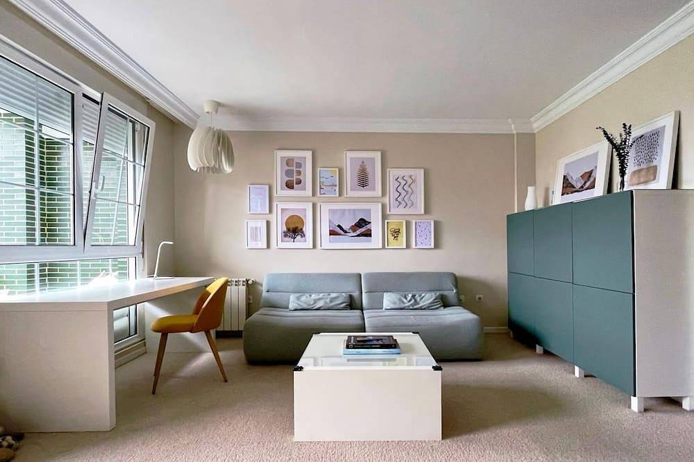 Entire apartment, Rental unit in Cantabria · ★New · 2 bedrooms · 3 beds · 1.5 baths in Piélagos, Cantabrian Coast