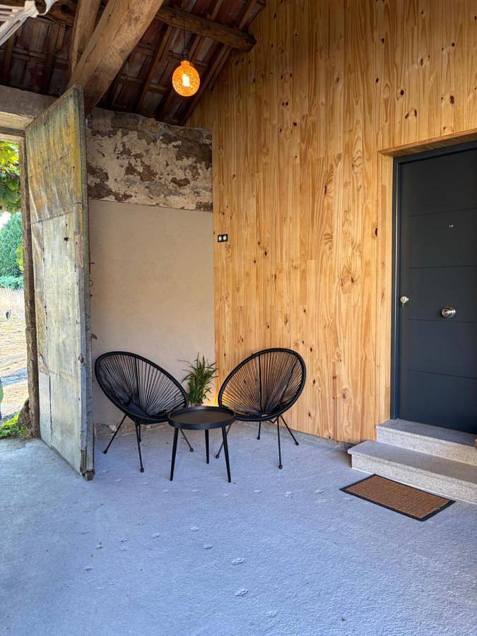Deluxe Room (2 Adults + 1 Child) in Teo, Corunha (província)